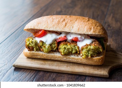 Chickpea Falafel Sandwich With Tomatoes And Sauce