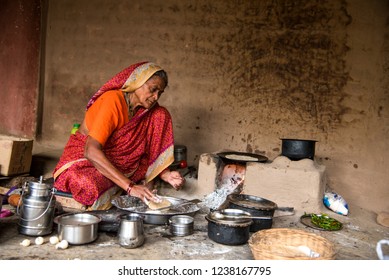 371 Chulhas kitchen Images, Stock Photos & Vectors | Shutterstock