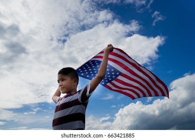 5,017 American flag child holding Images, Stock Photos & Vectors ...