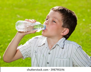 9,687 Thirsty boy Images, Stock Photos & Vectors | Shutterstock