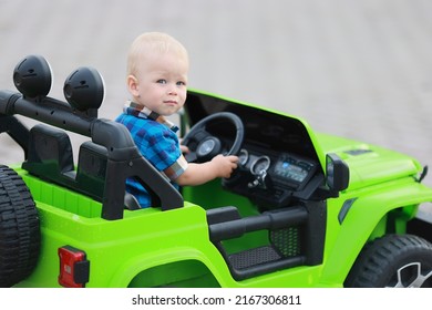 2,494 Baby electric car Images, Stock Photos & Vectors | Shutterstock