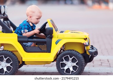 2,494 Baby electric car Images, Stock Photos & Vectors | Shutterstock