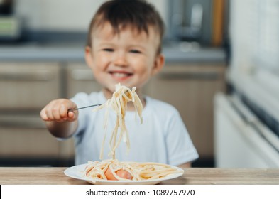 14,098 Pasta kids Images, Stock Photos & Vectors | Shutterstock