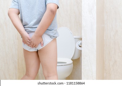 Teen Girl Bare Butt