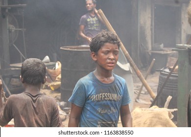 Child Labour, At The Dockyard In Sadarghat, Dhaka, Bangladesh, 9 August 2018. According To UNICEF's Asian Child Labor Report 1999, There Are Some 40 Industries In Bangladesh Which Use Child Labour.