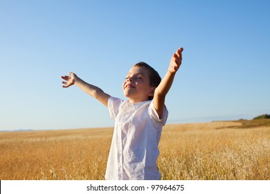 12,139 Kids Open Arms Images, Stock Photos & Vectors | Shutterstock