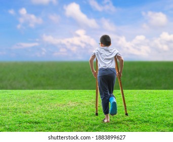 Child Patient In Splint Leg On The Lawn Support Injury .healthcare And Medical Support.with Clipping Path 