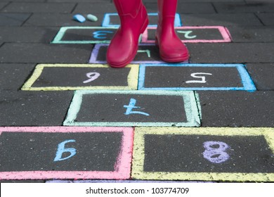 Child is play hopscotch