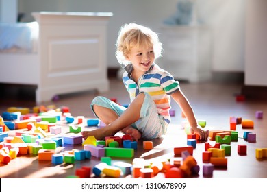 1,015 Children In A Messy Bedroom Images, Stock Photos & Vectors ...