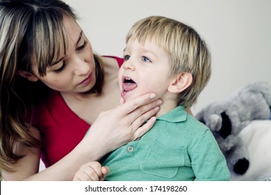 Child With Sore Throat