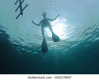 Child at the surface from below - Egypt