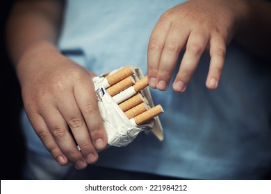 kids smoking cigarettes