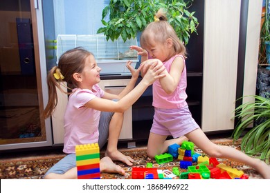 Children Did Not Share Toys, Fights And Conflicts Between Children, The Relationship Of Sisters