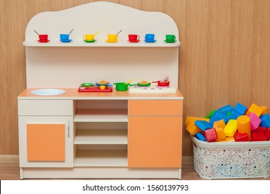 kids toy cupboard