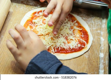 Children Make Pizza Young Children Learn Stock Photo 518382076 ...