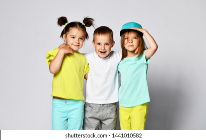 1,025 Triplets girls Images, Stock Photos & Vectors | Shutterstock