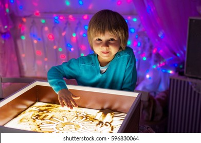 Children Paint In The Sand, Sand Animation