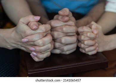 children praying with parent at home, family pray together, online group worship, World Day of Prayer,international day of prayer, hope, gratitude, thankful, trust