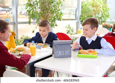 2,172 School cafeteria kids Images, Stock Photos & Vectors | Shutterstock