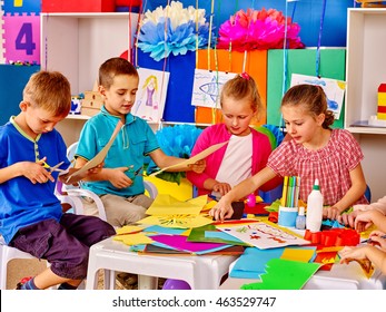 506 Kids making something Images, Stock Photos & Vectors | Shutterstock