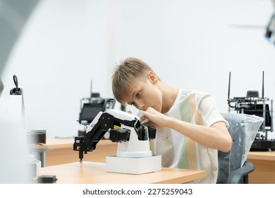 Children using the hand robot technology, Students are studying technology, which is one of the STEM courses.