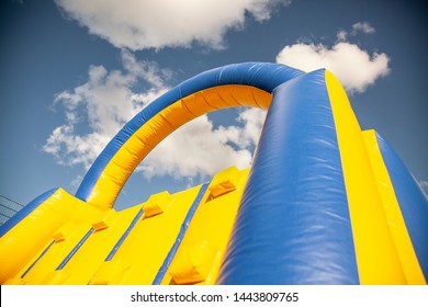 Children's Inflatable Obstacle Course. Entertainment For Adults And Children. Holidays For The Whole Family. Inflatable Trampolines.