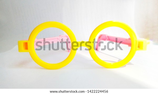 childrens toy glasses