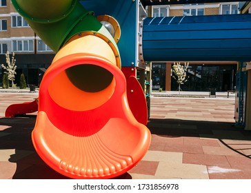 Children's Playground Multifunctional Playground On The Street