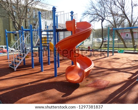 Children's playground, Spring
