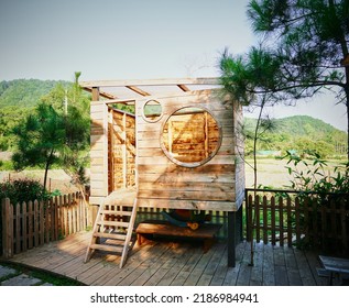 Childrens Small Wooden Play House