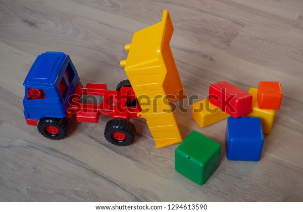 Children\'s toy. Truck\
with multicolored\
cubes.
