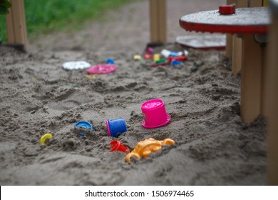 Childrens Play Summer Set Beach Spade And Rake Bana Toys