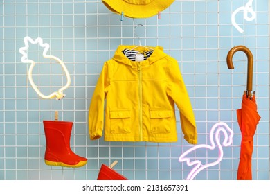 863 Umbrella Raincoat And Gumboots Images, Stock Photos & Vectors ...