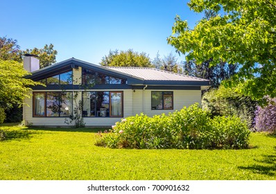 Chilean Upper Middle Class House In Valdivia