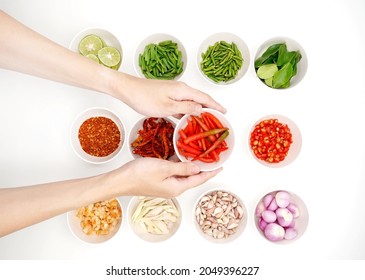 Chili, Garlic, Shallots, Dried Shrimp, Cayenne Pepper, Food Processor On A White Background