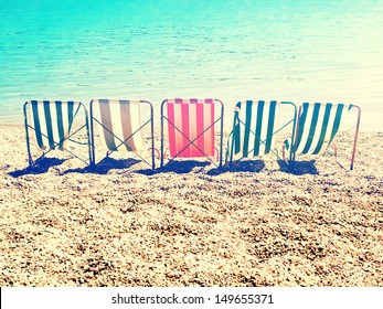 Chill On Beach With Retro Stripes Sun Bed / Cross Processing Style