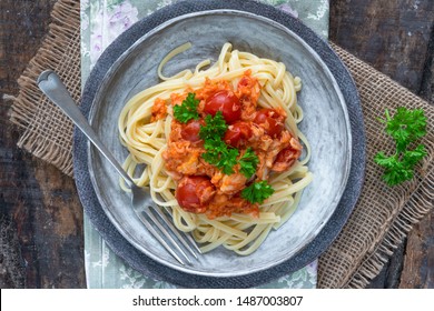 Chilli Crab And Cherry Tomato Linguine Pasta - Overhead View