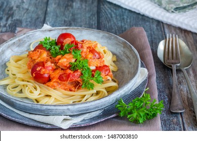 Chilli Crab And Cherry Tomato Linguine Pasta