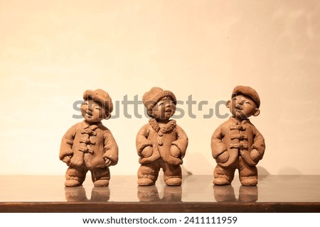 China clay sculpture, Handmade clay figurines from China，labor scene
