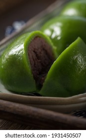 China Sweet Green Rice Ball