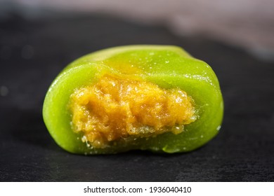 China Sweet Green Rice Ball,Qingming Festival Fruit