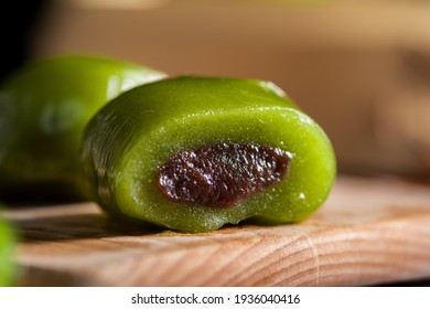 China Sweet Green Rice Ball,Qingming Festival Fruit