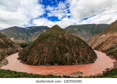 China Yunnan Diqing Tibetan Autonomous Prefecture, Deqin County, Lijiang Scenery