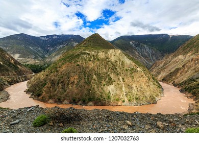 China Yunnan Diqing Tibetan Autonomous Prefecture, Deqin County, Lijiang Scenery