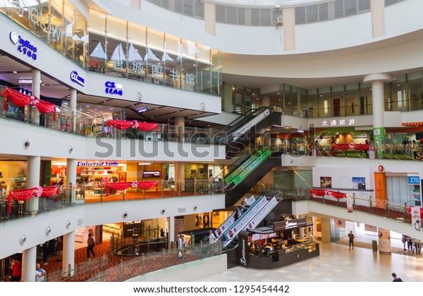 Chinatown Singapore February 19 2016 Inside Royalty Free Stock Image