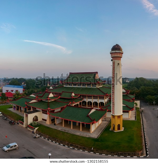 Chinese Beijing Mosque Rantau Panjang Kelantan Stock Photo Edit Now 1302158155