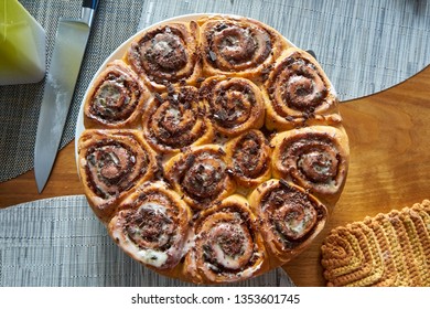 Schneckenkuchen Images Stock Photos Vectors Shutterstock