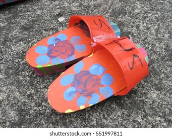 Chinese Clogs