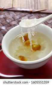 Chinese Dessert Tong Sui(Sweet Soup) ; Peach Gum, Snow Swallow And Saponin Rice