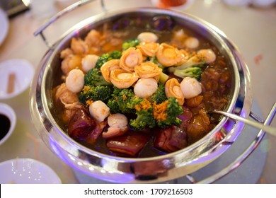 Chinese Dish Stew Prok And Small Abalone